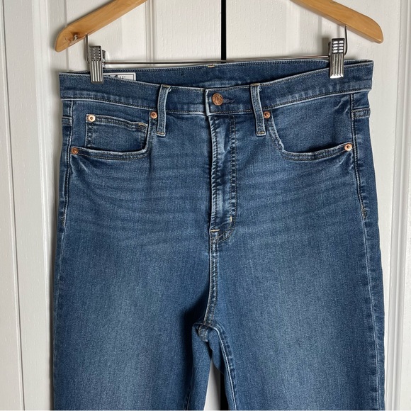 Gap True Skinny Sky High Jeans Women’s 12 Tall Blue Raw Hem Casual Stretch Boho - Picture 2 of 12